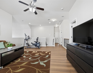 4106 Rainy Creek Ln - Photo Thumbnail 38