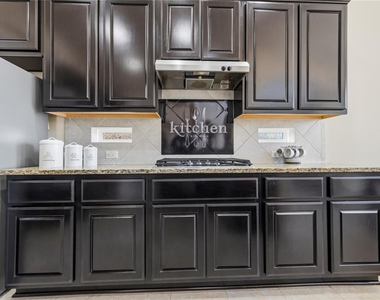4106 Rainy Creek Ln - Photo Thumbnail 15