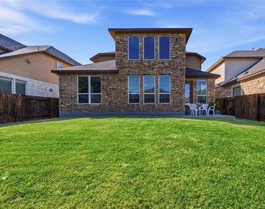 4106 Rainy Creek Ln - Photo Thumbnail 11