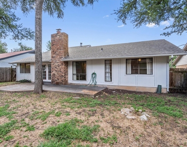 10057 Woodland Village Dr - Photo Thumbnail 26