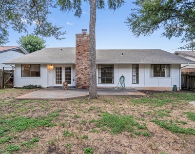 10057 Woodland Village Dr - Photo Thumbnail 25