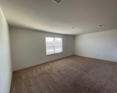 172 Allington Cir - Photo Thumbnail 17
