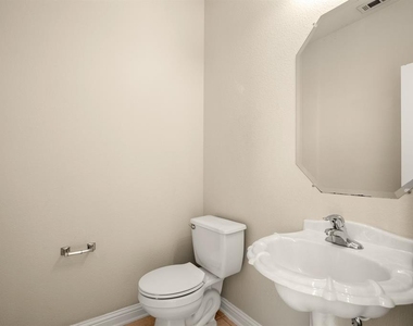10105 Wind Cave Trl - Photo Thumbnail 19