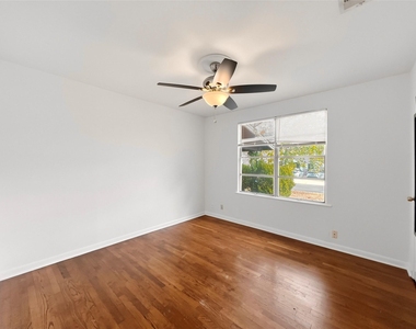 4508 Bennett Ave - Photo Thumbnail 12