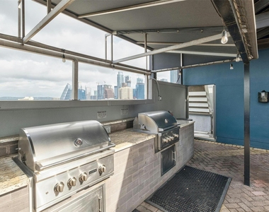 54 Rainey St - Photo Thumbnail 33