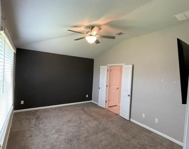 12401 Amber Lynn Path - Photo Thumbnail 20