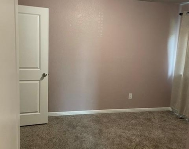 12401 Amber Lynn Path - Photo Thumbnail 27