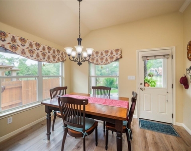 3805 Longhorn Acres St - Photo Thumbnail 8