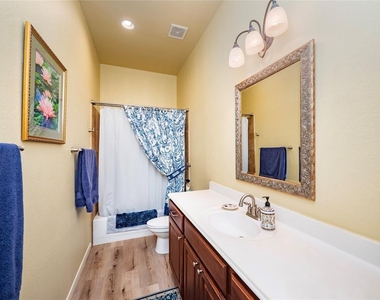 3805 Longhorn Acres St - Photo Thumbnail 13