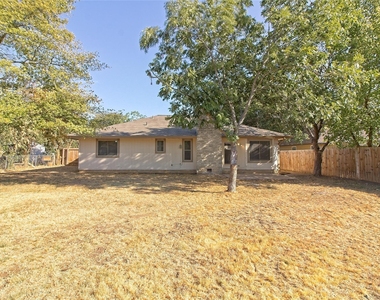 914 Garden Meadow Dr - Photo Thumbnail 23