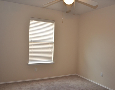 13501 Moura Cv - Photo Thumbnail 12