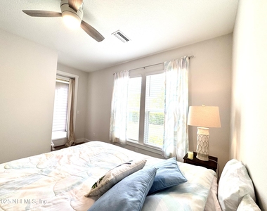 9860 Element Road - Photo Thumbnail 29