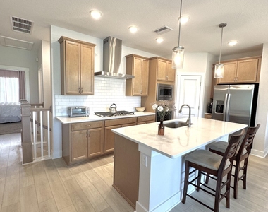 9860 Element Road - Photo Thumbnail 7