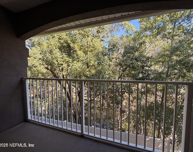 7920 Merrill Road - Photo Thumbnail 12