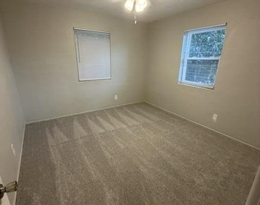2117 Spring Park Road - Photo Thumbnail 6