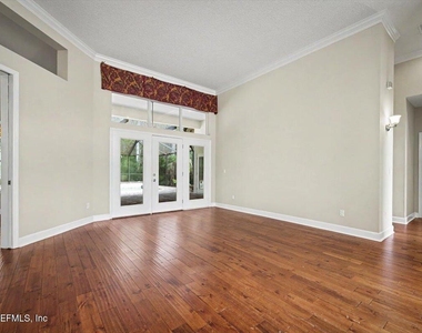 337 S Mill View Way - Photo Thumbnail 14