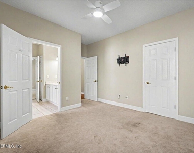337 S Mill View Way - Photo Thumbnail 30