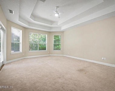 337 S Mill View Way - Photo Thumbnail 40