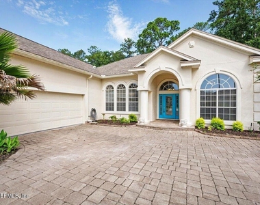 337 S Mill View Way - Photo Thumbnail 4