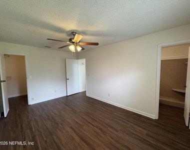 10272 Arrowhead Drive - Photo Thumbnail 14