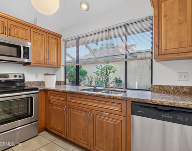 3515 Cormorant Branch Court - Photo Thumbnail 9