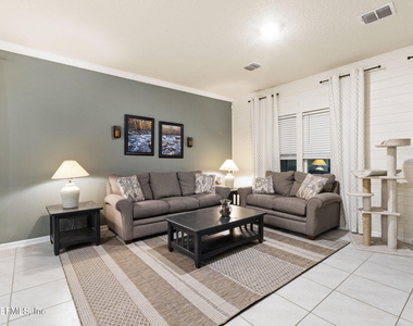 439 Coastline Way - Photo Thumbnail 13