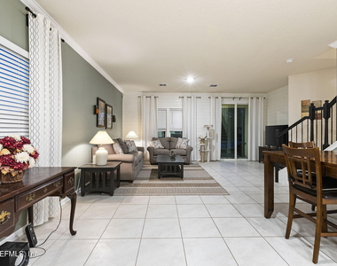 439 Coastline Way - Photo Thumbnail 11