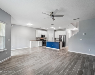 120 Appleton Court - Photo Thumbnail 9