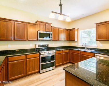 825 Marjories Way - Photo Thumbnail 1