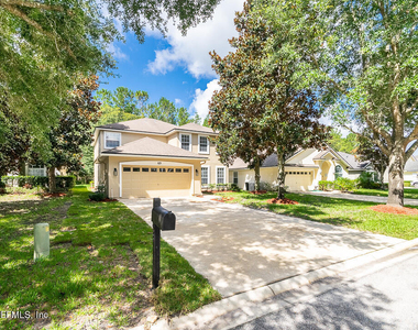 825 Marjories Way - Photo Thumbnail 4
