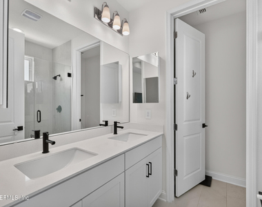 342 Rum Runner Way - Photo Thumbnail 33