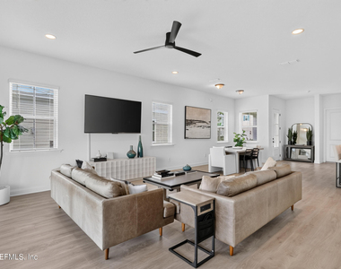 342 Rum Runner Way - Photo Thumbnail 18