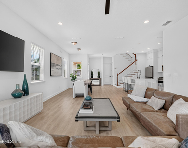 342 Rum Runner Way - Photo Thumbnail 17