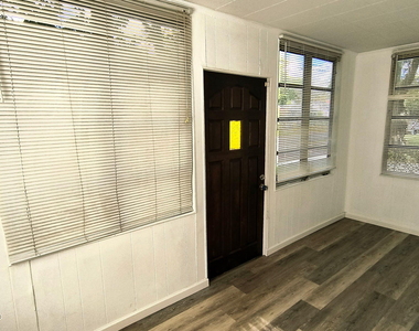 3602 Ernest Street - Photo Thumbnail 2