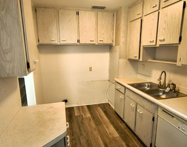 3602 Ernest Street - Photo Thumbnail 5