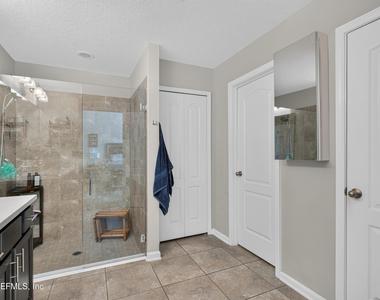 589 Seville Parkway - Photo Thumbnail 22