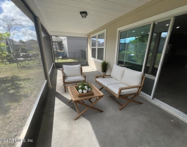 494 Northside Drive S - Photo Thumbnail 24