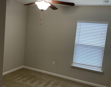 7400 Benes Trail - Photo Thumbnail 43