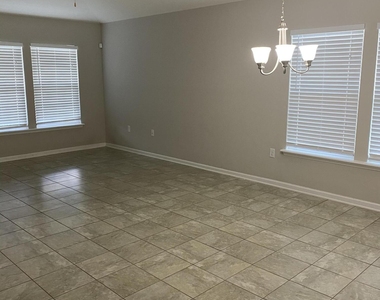 7400 Benes Trail - Photo Thumbnail 10