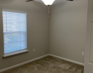 7400 Benes Trail - Photo Thumbnail 48