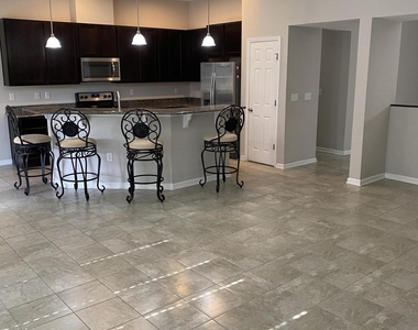 7400 Benes Trail - Photo Thumbnail 29