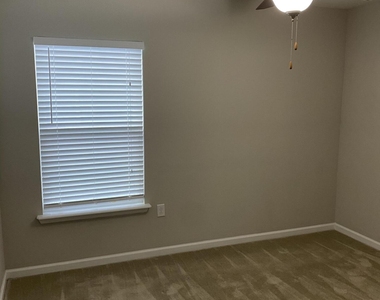 7400 Benes Trail - Photo Thumbnail 45