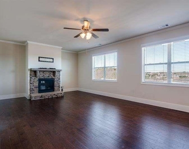 4215 Miramount Overlook - Photo Thumbnail 15