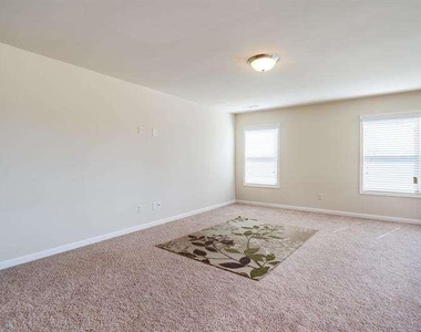 4215 Miramount Overlook - Photo Thumbnail 21