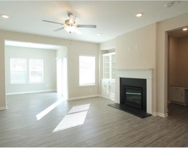 4373 Valtek Court - Photo Thumbnail 7