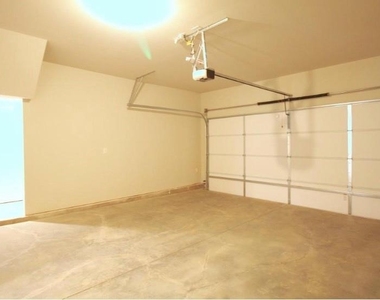 4373 Valtek Court - Photo Thumbnail 31
