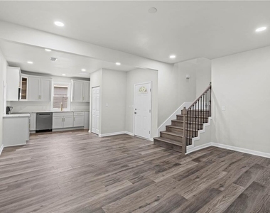 94 Crumley Street Se - Photo Thumbnail 4