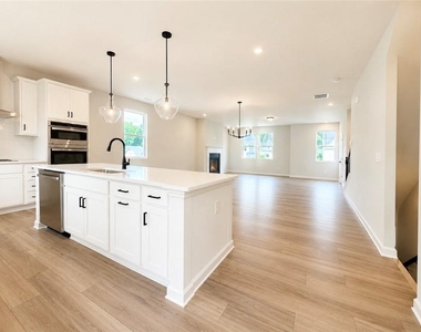 3290 Willow Glade Trail - Photo Thumbnail 5