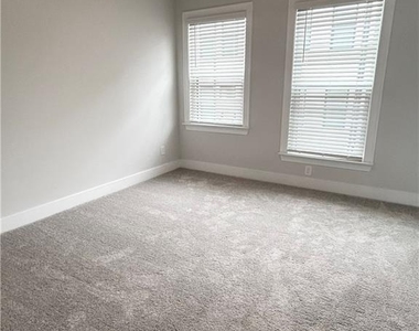 1038 Burnside Place Nw - Photo Thumbnail 19