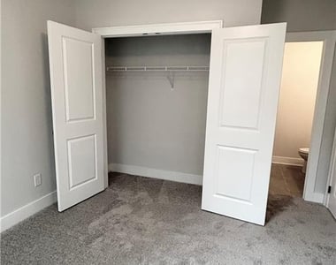 1038 Burnside Place Nw - Photo Thumbnail 31